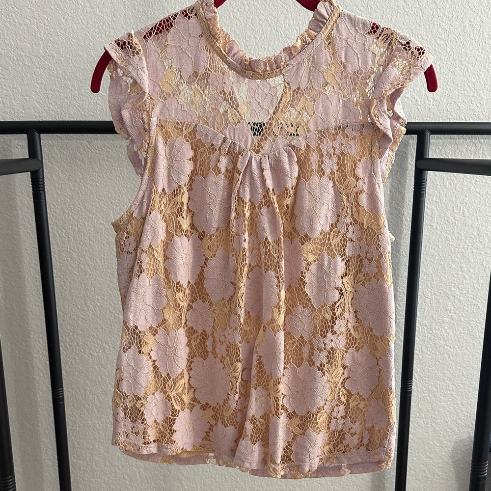 Monteau Lace Floral Blouse in Cream and Pink/Purple